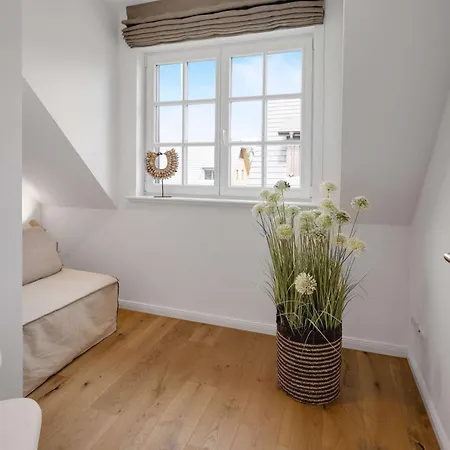 Semesterbostad Newly Built House With Sauna Close To