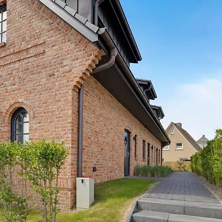 Newly Built House With Sauna Close To
